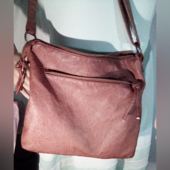 Stone Mountain Cross Body in Brown - Picture 6 of 12